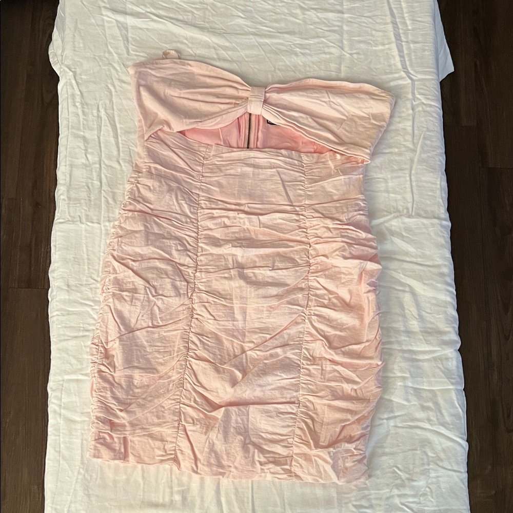 Elegant Pink Strapless Dress